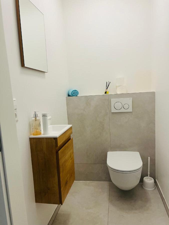 Apartment - Rue Du Canal